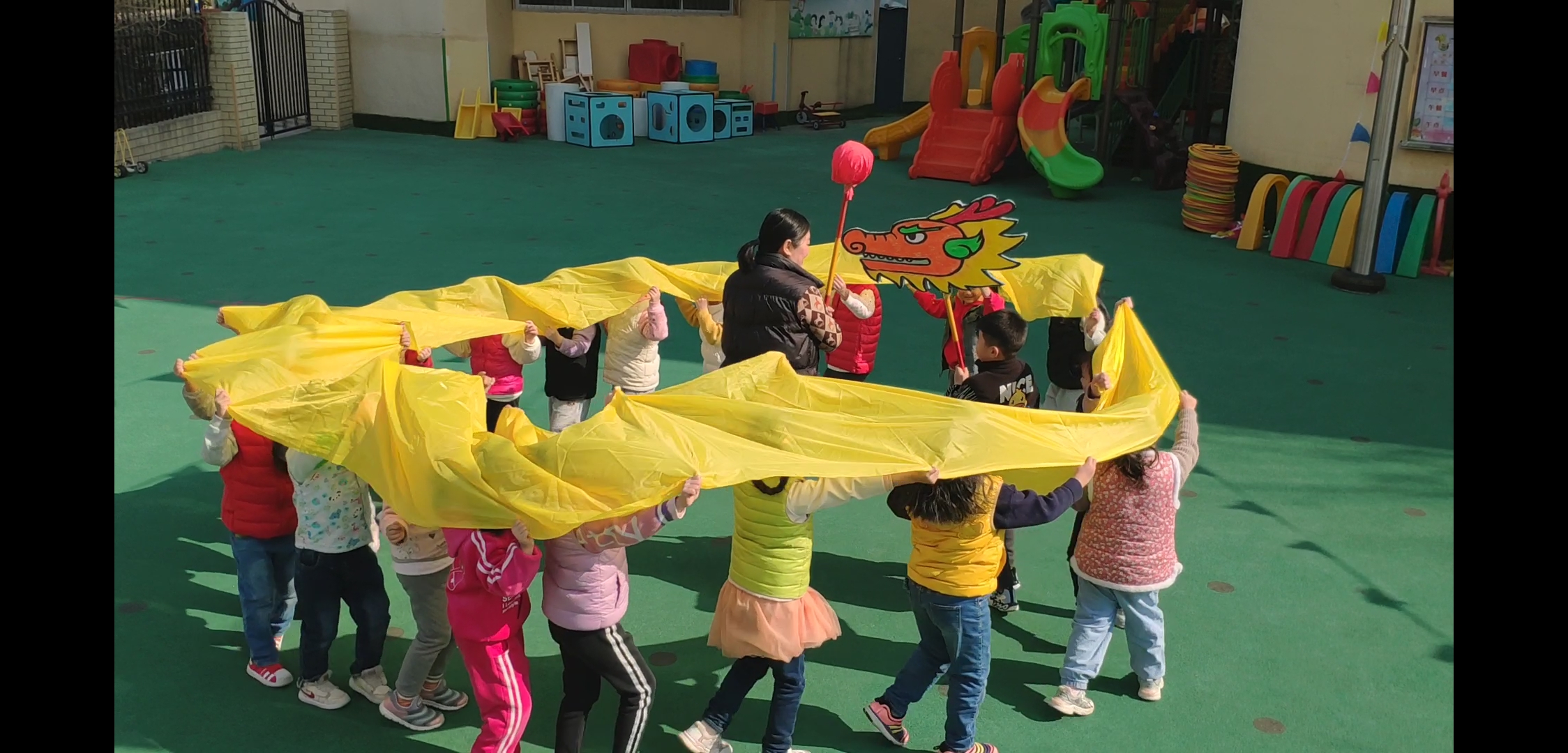 幼儿园二月主题活动图片